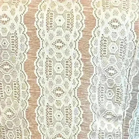 Altar’d State Light Peach Sleeveless Lace Dress - Medium - Picture 4 of 5